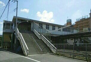近くの東千葉駅まで2,900m（徒歩37分）