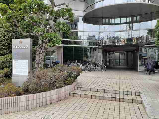 近くの鈴木クリニックまで136m（徒歩2分）