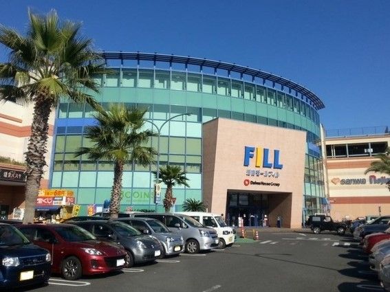 近くの湘南モールフィルまで2,200m（徒歩28分）