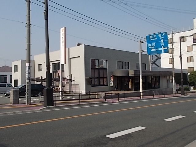 近くの熊本銀行　玉名支店まで1,700m（徒歩22分）