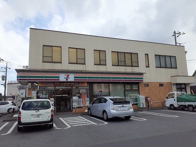 近くのコンビニまで160m（徒歩2分）