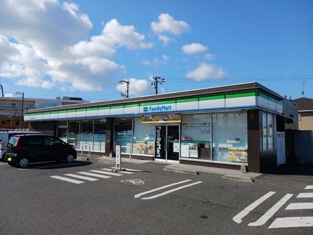 近くのファミリーマート倉敷中島松乃内まで550m（徒歩7分）