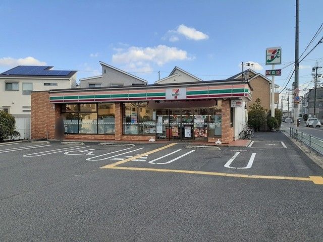 近くのセブンイレブン高石加茂4丁目店まで463m(徒歩6分)