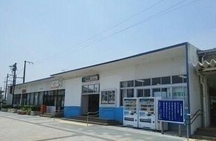 近くの植田駅まで3,000m（徒歩38分）