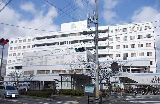 近くの八尾総合病院まで600m（徒歩8分）