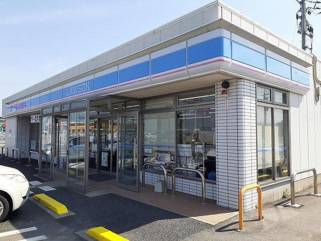 近くのローソン琴浦丸尾店まで1,100m(徒歩14分)