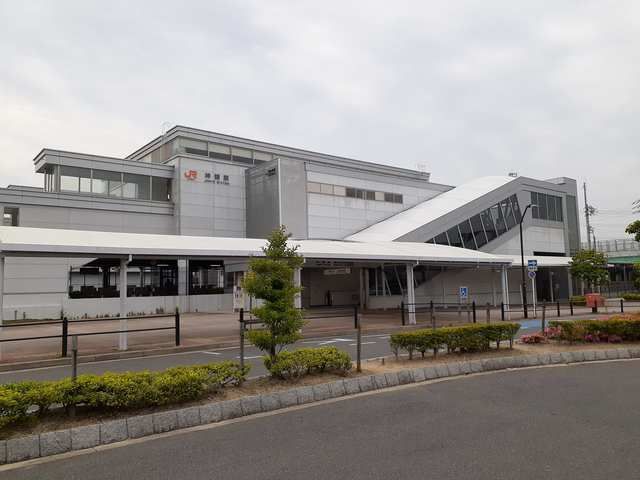 近くのJR 神領駅まで1,170m(徒歩15分)