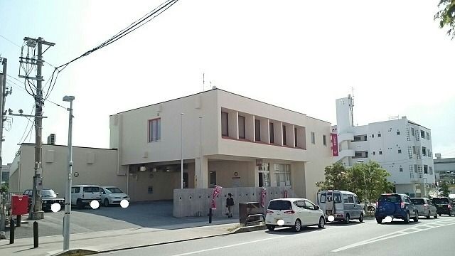 近くの首里北郵便局まで750m（徒歩10分）