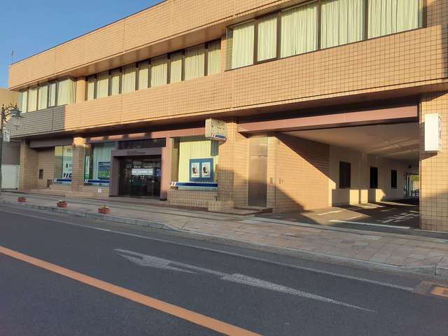 近くの常陽銀行石岡支店まで928m（徒歩12分）