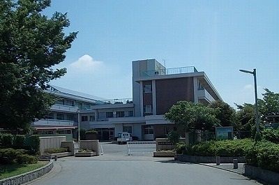 近くの中学校まで500m（徒歩7分）