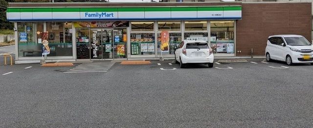 近くのコンビニまで1,500m（徒歩19分）
