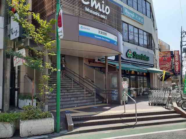 近くの武蔵関駅北口まで198m(徒歩3分)