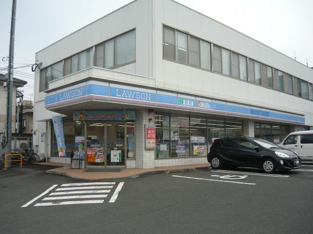 近くのローソン鹿児島東谷山店まで500m（徒歩7分）