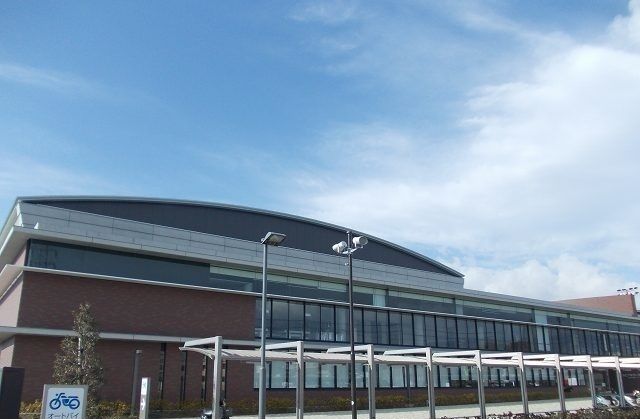 近くのウェルピアながいずみまで750m（徒歩10分）