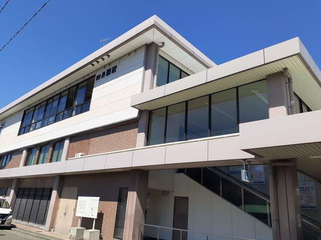 近くのJR四条畷駅まで450m(徒歩6分)