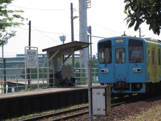 近くの駅まで1,000m（徒歩13分）