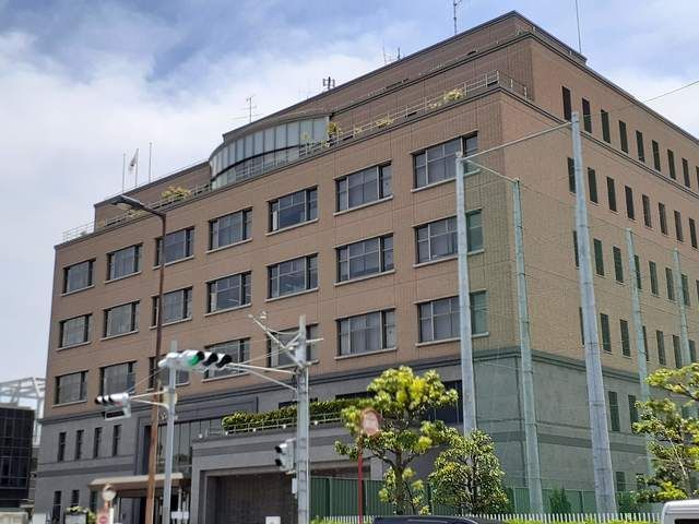 近くの生野区役所様まで1,000m（徒歩13分）