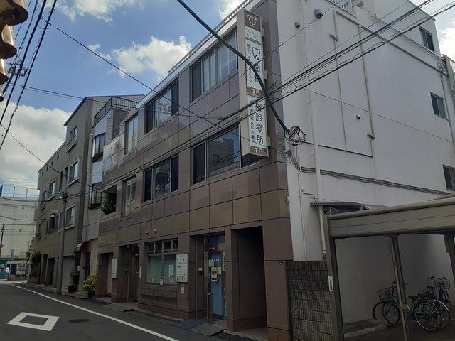 近くの椿診療所まで210m（徒歩3分）