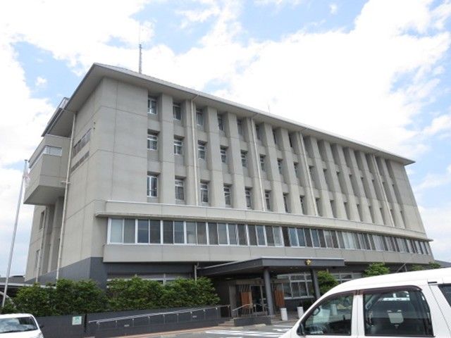 近くの玉島警察署まで1,400m（徒歩18分）