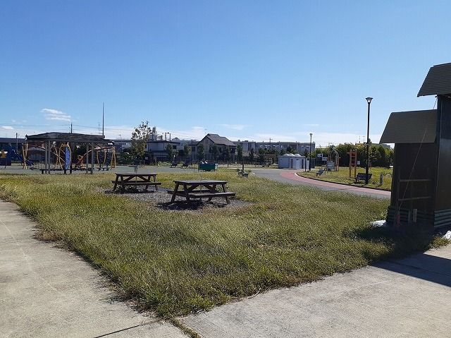 近くの菖蒲運動公園まで300m(徒歩4分)