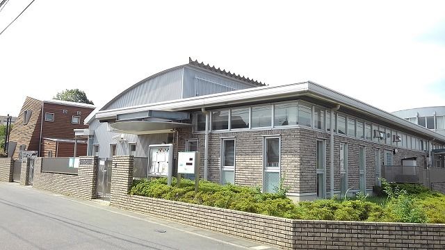 近くの栗橋さくら幼稚園まで400m(徒歩5分)