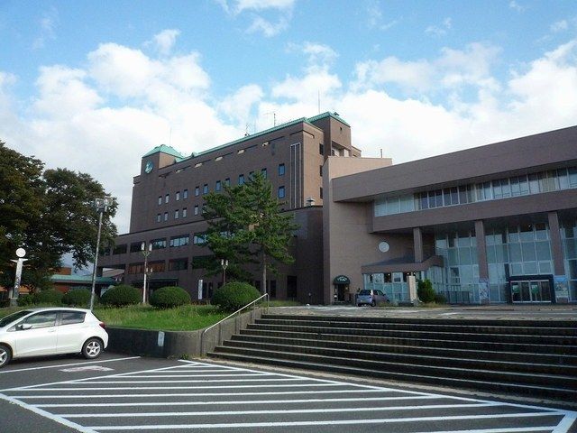 近くの糸魚川市役所まで2,100m(徒歩27分)