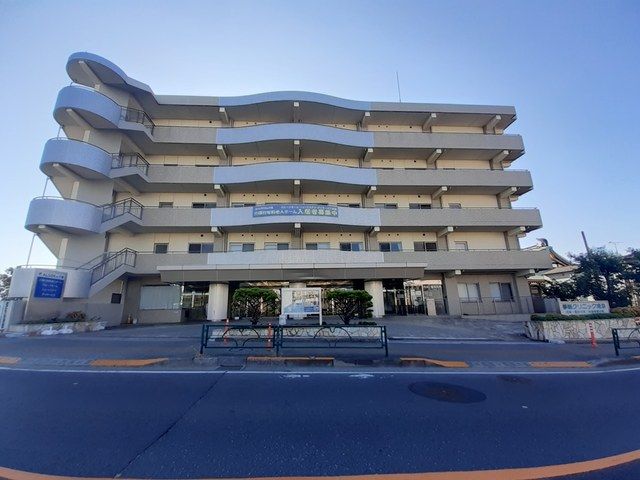 近くの夢眠クリニック埼京まで149m（徒歩2分）