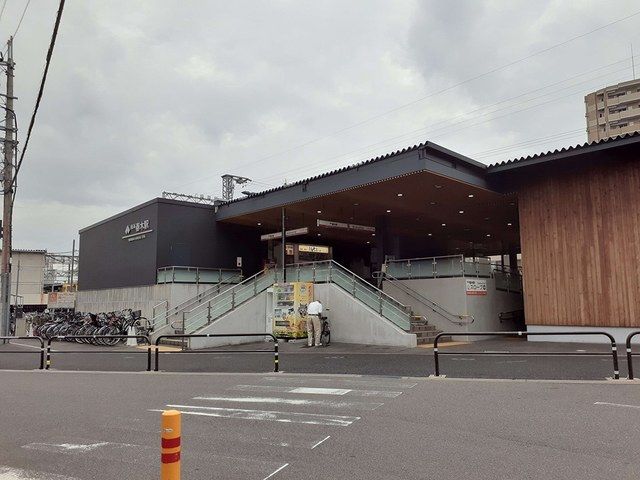 近くの南海本線春木駅様まで1,090m（徒歩14分）