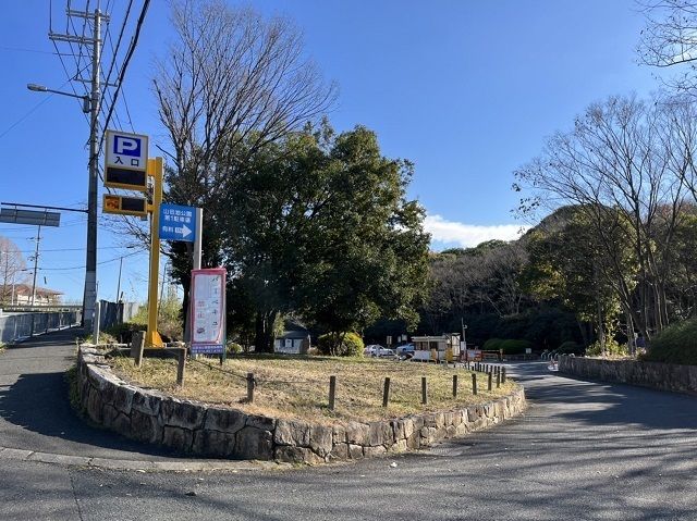 近くの山田池公園様まで120m（徒歩2分）