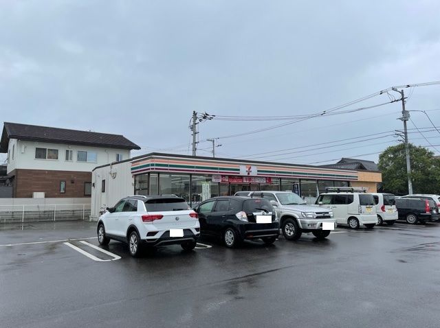 近くのセブンイレブン高松多肥下町店様まで650m(徒歩9分)