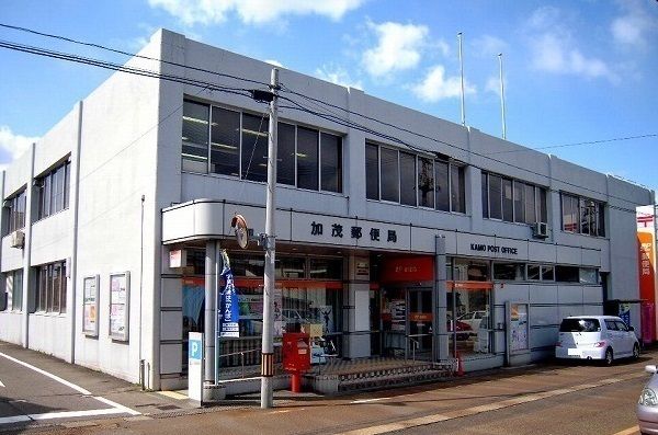 近くの郵便局まで1,200m（徒歩15分）