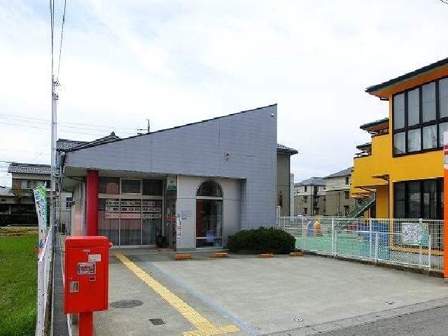 近くの大治郵便局まで750m(徒歩10分)
