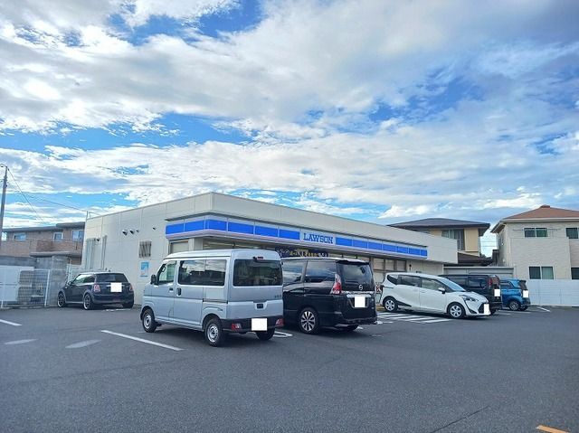 近くのローソン下松楠木町一丁目店まで400m（徒歩5分）