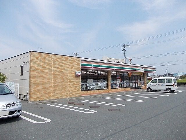 近くのセブンイレブン磐田元天神店まで1,500m（徒歩19分）