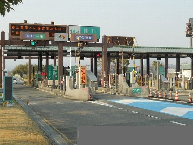 近くの東名高速 掛川インターまで1,100m（徒歩14分）