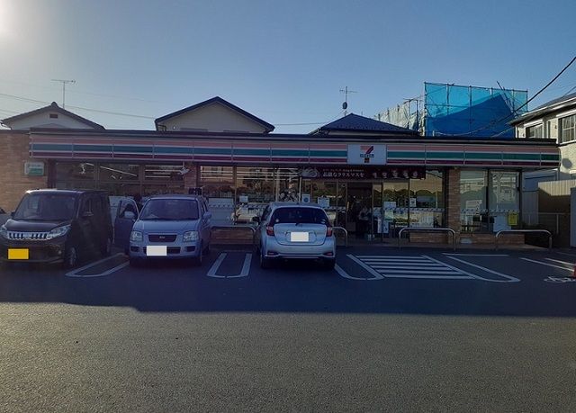 近くのセブン 戸田美女木8丁目店まで750m(徒歩10分)