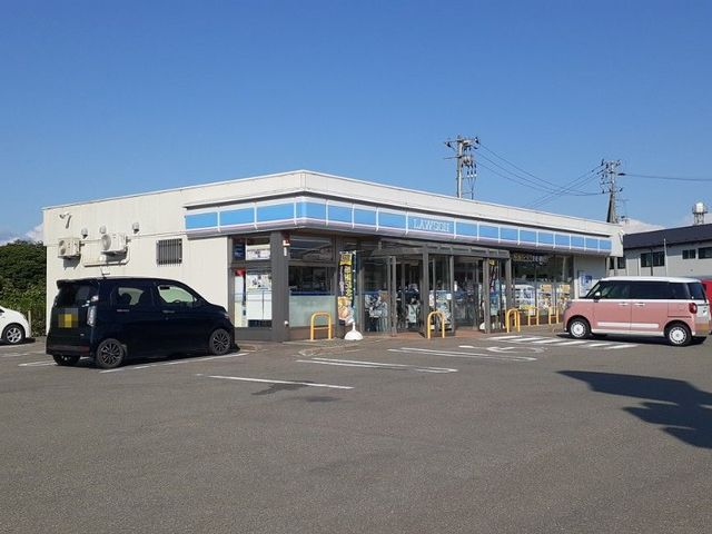 近くのコンビニまで861m（徒歩11分）