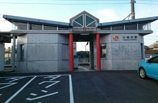 近くのＪＲ飯田線小坂井駅まで1,700m（徒歩22分）