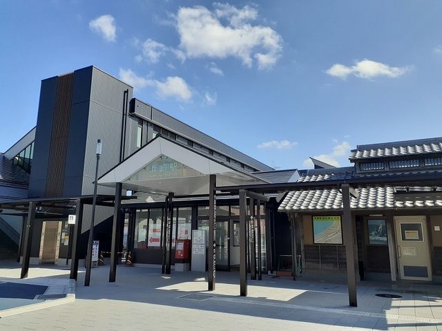 近くの浜崎駅まで1,700m（徒歩22分）