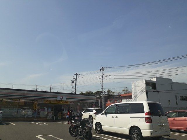 近くのセブンイレブンまで38m（徒歩1分）
