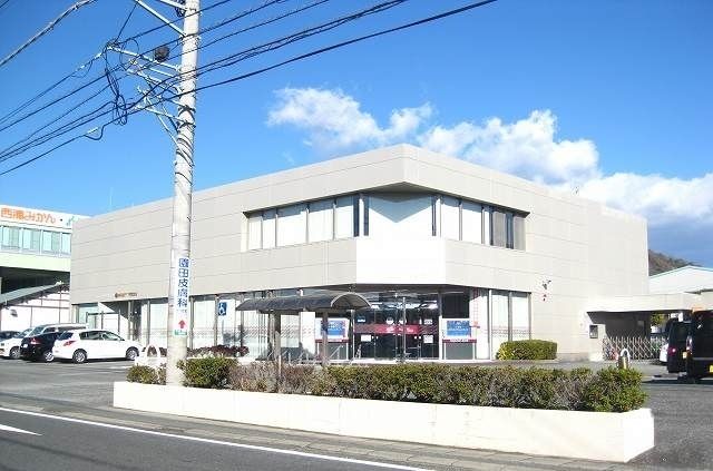 近くのピアゴ香貫店まで1,000m（徒歩13分）