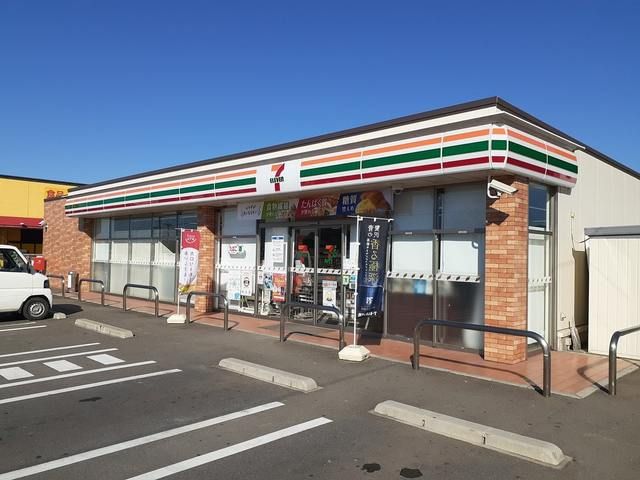 近くのセブンイレブン　糸島篠原東店まで450m（徒歩6分）