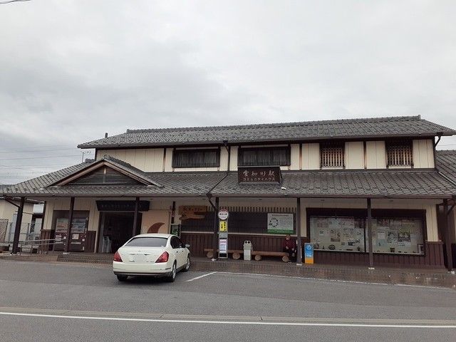 近くの近江鉄道愛知川駅まで1,890m（徒歩24分）