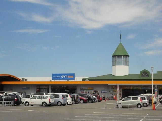 近くのＤＣＭ新居浜店まで1,200m（徒歩15分）