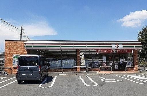 近くのセブン-イレブン 飯能阿須店まで1,000m(徒歩13分)
