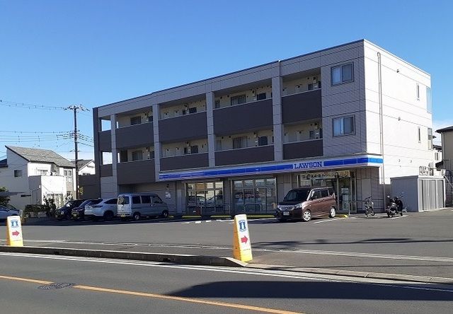 近くのローソン　さいたま高木店まで350m（徒歩5分）