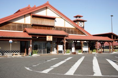 近くのげんきの郷まで1,800m（徒歩23分）