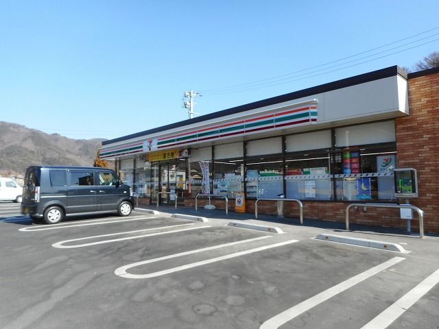 近くのセブンイレブン 松本洞店まで950m(徒歩12分)