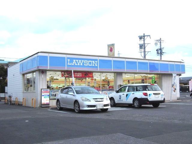 近くのローソン岐阜河渡店まで450m（徒歩6分）