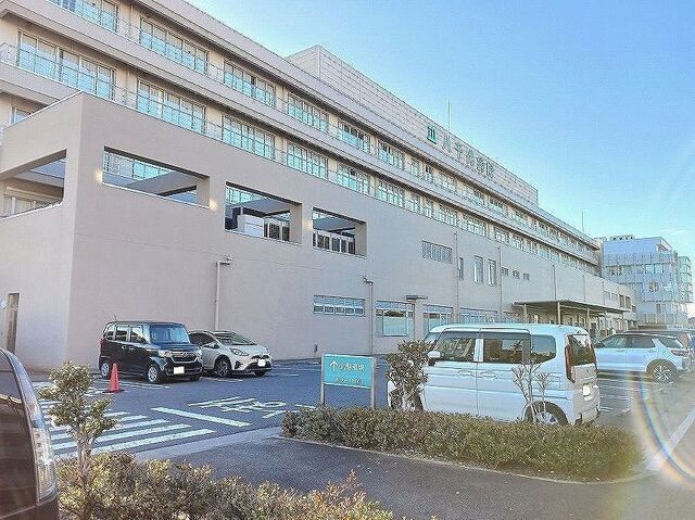近くの八千代病院まで1,700m(徒歩22分)